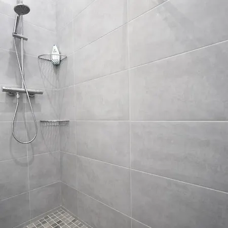 Apartment Le Temps Retrouve-pere Lachaise-wifi By La Cle Des Expos *