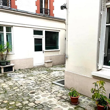 Le Temps Retrouve-pere Lachaise-wifi By La Cle Des Expos Apartment *